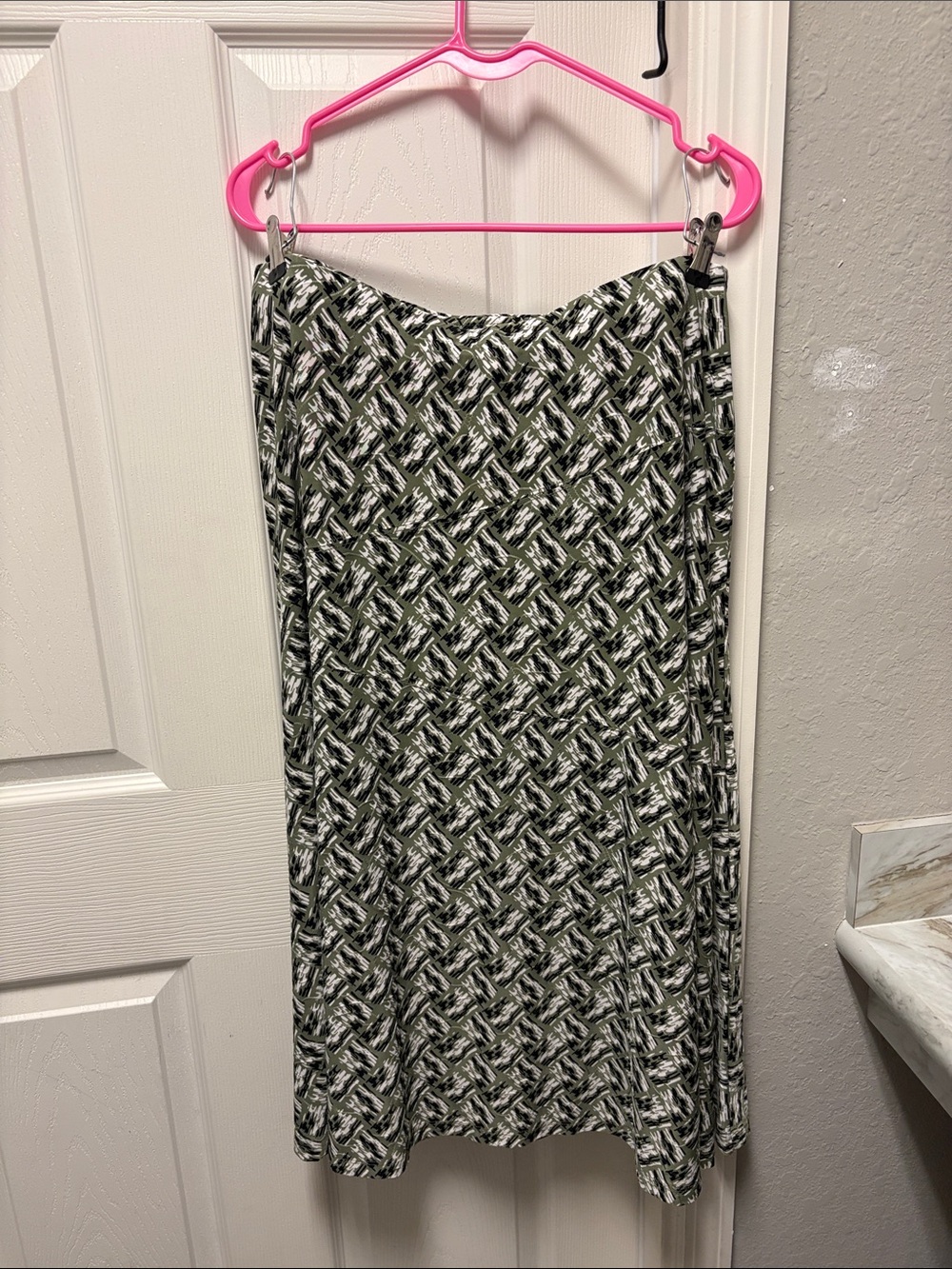 JM Collection Olive & Black Patterned Midi Skirt